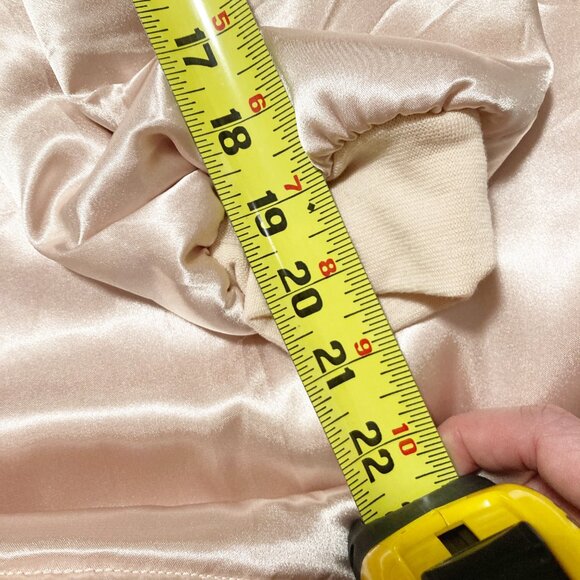 Kitsch Glazey Satin Oversized Hoodie Blush One Size Fits Most - Picture 10 of 10